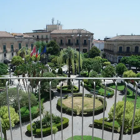 Bed & Breakfast In Centro Ad Acireale