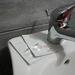 In Centro Ad Alojamento de Acomodação e Pequeno-almoço 4*