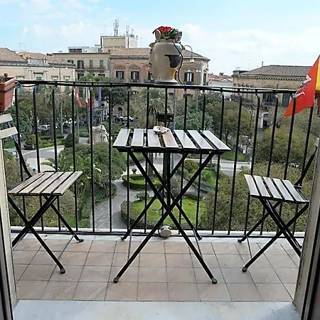 In Centro Ad 4* Acireale