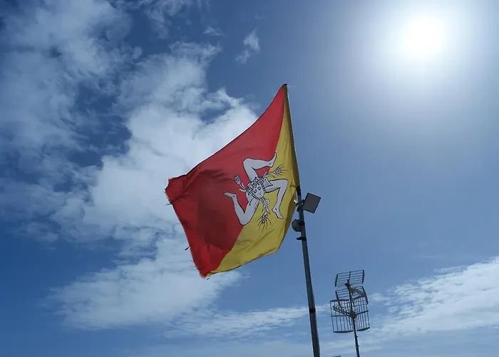 Bed & Breakfast In Centro Ad Acireale 3*